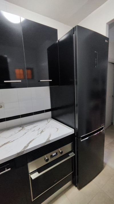 1 Bedroom Ground Floor Apartment in Benalmadena - Image 4