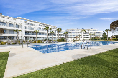 3 Bedroom Middle Floor Apartment in El Chaparral