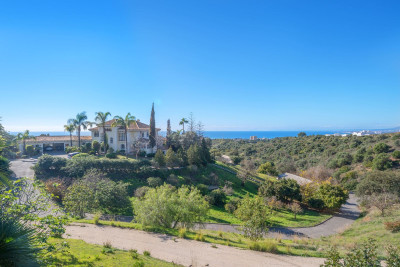8 Bedroom Detached Villa in Altos de los Monteros - Image 1