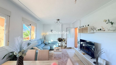 3 Bedroom Penthouse in Casares Playa - Image 2