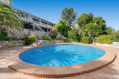 7 Bedroom Detached Villa in Mijas - Image 5