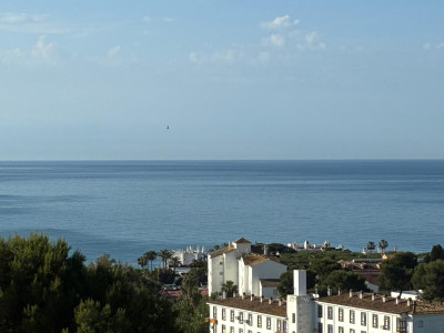2 Bedroom Top Floor Apartment in Riviera del Sol