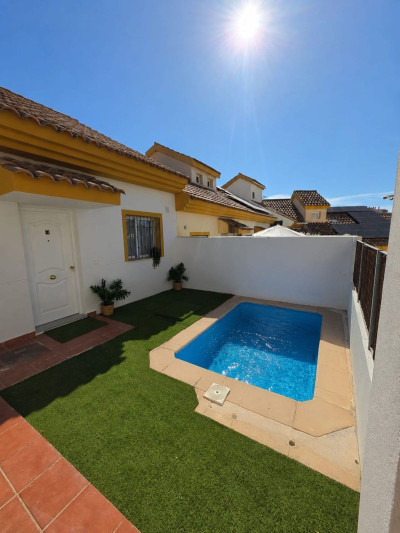 4 Bedroom Townhouse in Benalmadena - Image 1