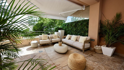 2 Bedroom Middle Floor Apartment in Nueva Andalucía