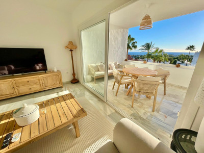 2 Bedroom Middle Floor Apartment in Reserva de Marbella