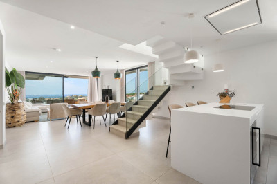 3 Bedroom Penthouse Duplex in Artola - Image 1