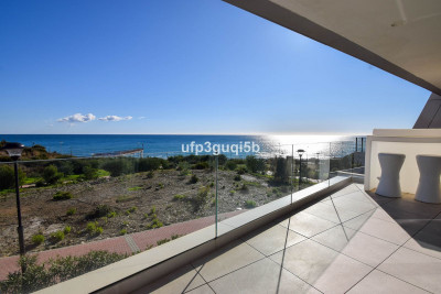 3 Bedroom Semi-Detached House in Mijas Costa - Image 5