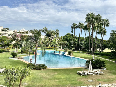 3 Bedroom Middle Floor Apartment in Marbella