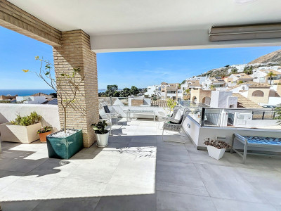 3 Bedroom Semi-Detached House in Benalmadena - Image 2