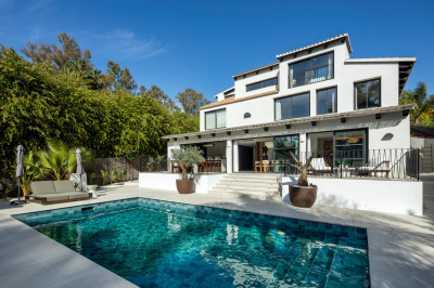 5 Bedroom Detached Villa in Nueva Andalucía - Image 5