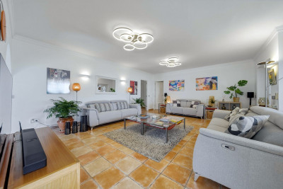 5 Bedroom Detached Villa in El Chaparral - Image 5
