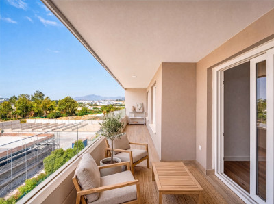 3 Bedroom Middle Floor Apartment in Nueva Andalucía - Image 3