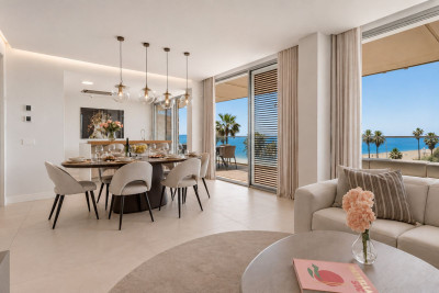 4 Bedroom Middle Floor Apartment in Estepona