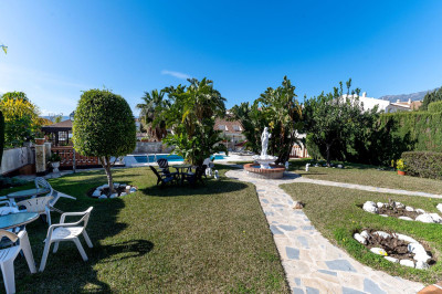 4 Bedroom Detached Villa in Mijas - Image 4