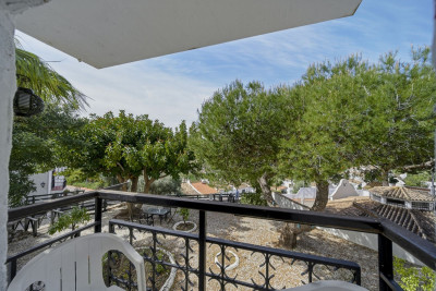 1 Bedroom Middle Floor Apartment in Benalmadena Costa - Image 5