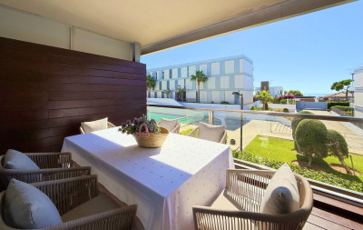 3 Bedroom Middle Floor Apartment in La Duquesa