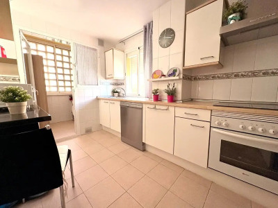 2 Bedroom Middle Floor Apartment in Riviera del Sol - Image 5