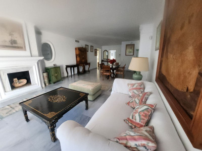 3 Bedroom Penthouse Duplex in Guadalmina Baja - Image 5