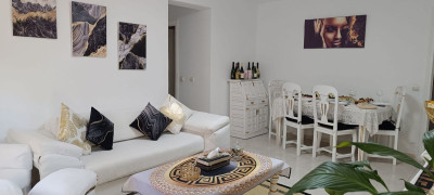 3 Bedroom Ground Floor Apartment in Marbella - Image 3