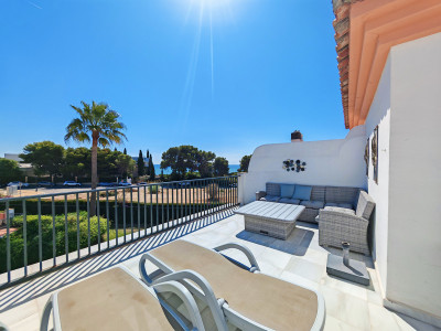4 Bedroom Townhouse in Cabopino - Image 1