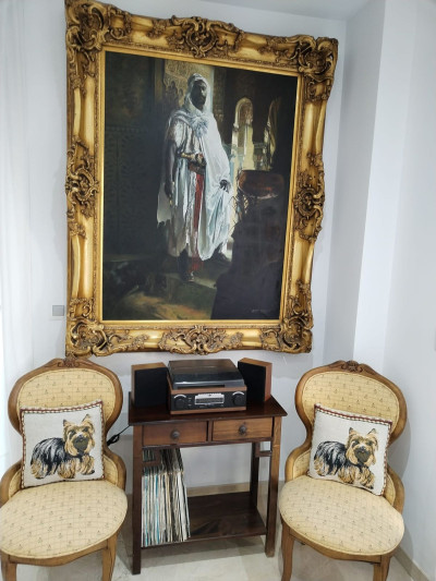 3 Bedroom Middle Floor Apartment in Marbella - Image 3
