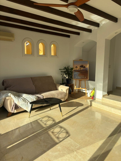 3 Bedroom Townhouse in Calahonda - Image 5