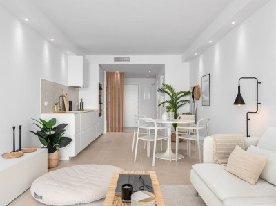 2 Bedroom Middle Floor Apartment in Nueva Andalucía