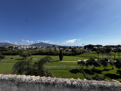 5 Bedroom Penthouse Duplex in Guadalmina Baja - Image 3