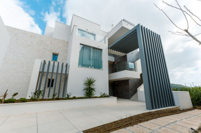 2 Bedroom Ground Floor Apartment in Ojén