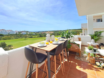2 Bedroom Middle Floor Apartment in Valle Romano - Image 3