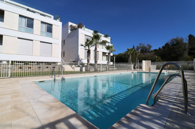 3 Bedroom Ground Floor Apartment in Elviria - Image 2