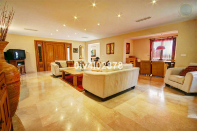 10 Bedroom Detached Villa in Benalmadena Pueblo - Image 3