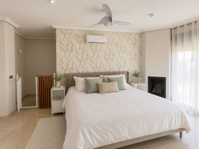 4 Bedroom Penthouse Duplex in Casares - Image 3