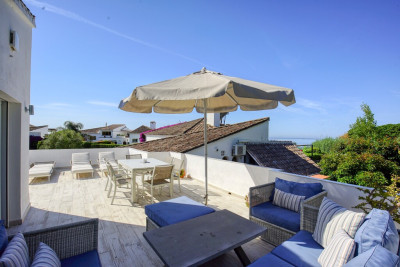 2 Bedroom Semi-Detached House in Estepona