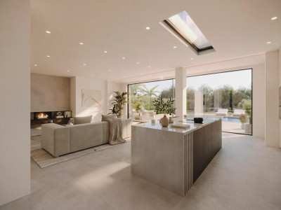 4 Bedroom Detached Villa in Guadalmina Alta - Image 2