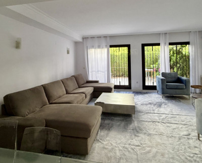 3 Bedroom Townhouse in Guadalmina Baja - Image 1
