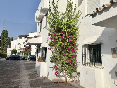 3 Bedroom Townhouse in Guadalmina Baja - Image 2