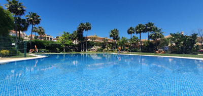 4 Bedroom Detached Villa in Riviera del Sol - Image 1