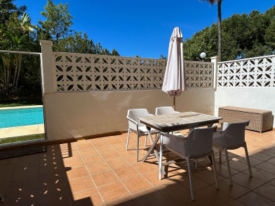 1 Bedroom Ground Floor Apartment in El Rosario