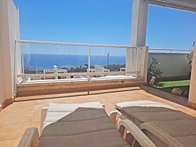2 Bedroom Penthouse in Benalmadena Pueblo - Image 1