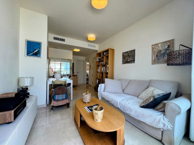 2 Bedroom Penthouse in Estepona - Image 5