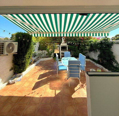 2 Bedroom Ground Floor Apartment in Miraflores - Image 5