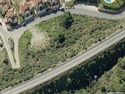 Residential Plot in Riviera del Sol - Image 2