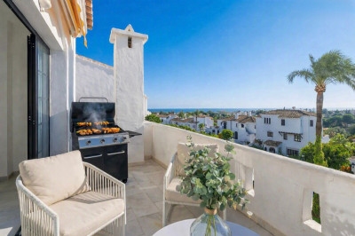 3 Bedroom Penthouse Duplex in Nueva Andalucía - Image 3