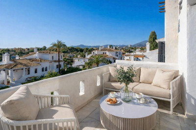 3 Bedroom Penthouse Duplex in Nueva Andalucía - Image 4