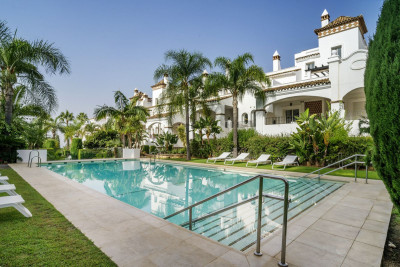 3 Bedroom Ground Floor Apartment in Marbella