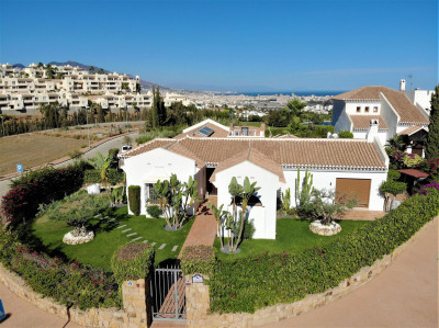 3 Bedroom Detached Villa in Cerros del Aguila - Image 1