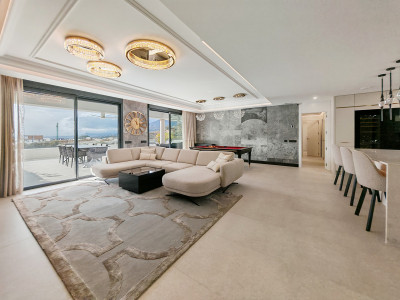 3 Bedroom Penthouse in Marbella - Image 3