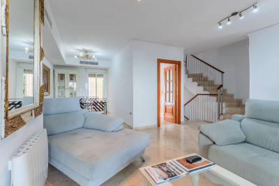 3 Bedroom Townhouse in El Rosario - Image 5