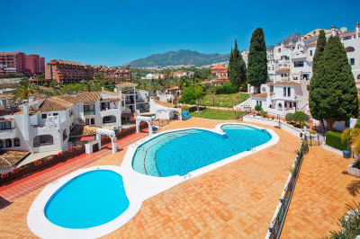 2 Bedroom Middle Floor Apartment in Benalmadena